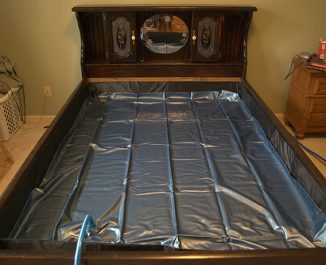 How To Correctly Find The Spot Of A Leak In A Waterbed Bladder Mattress
